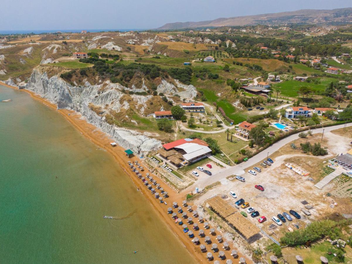 XI Village Xi Beach Exterior foto
