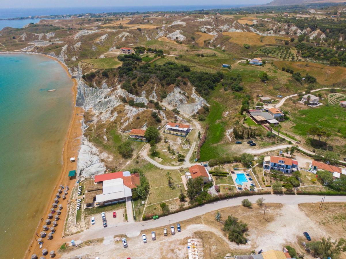XI Village Xi Beach Exterior foto