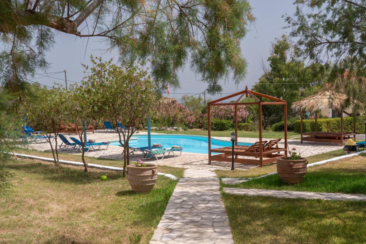 XI Village Xi Beach Exterior foto
