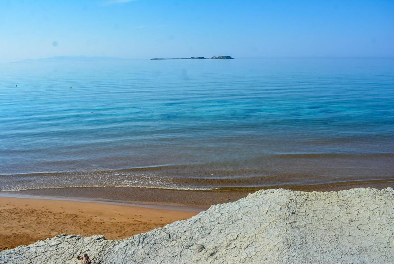 XI Village Xi Beach Exterior foto